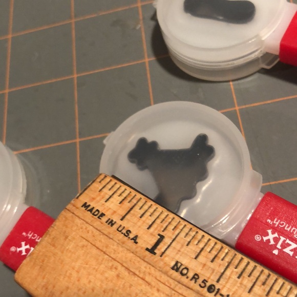 4. Sizzix paddle Punch Positionable Hand Punch die - Picture 13 of 15